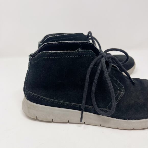 UGG Mens Size 7 Black Dustin Chukka Boots Suede Leather Lace Up Foam Footbed main image 8